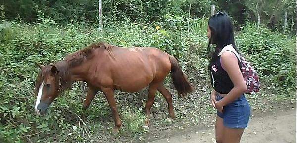  HEATHERDEEP.COM Love giant horse cock so much it makes me squirt